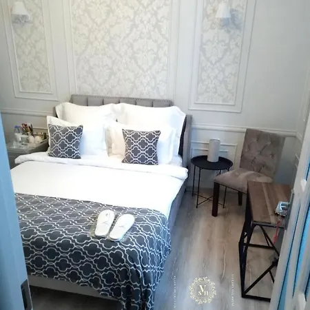 Double With Private Bathroom