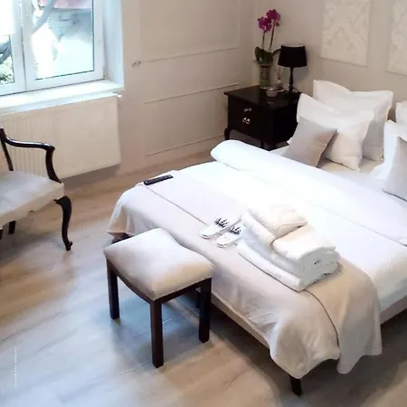 Double With Private Bathroom * Constanta